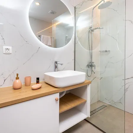 Meli Apartament Palaiochora